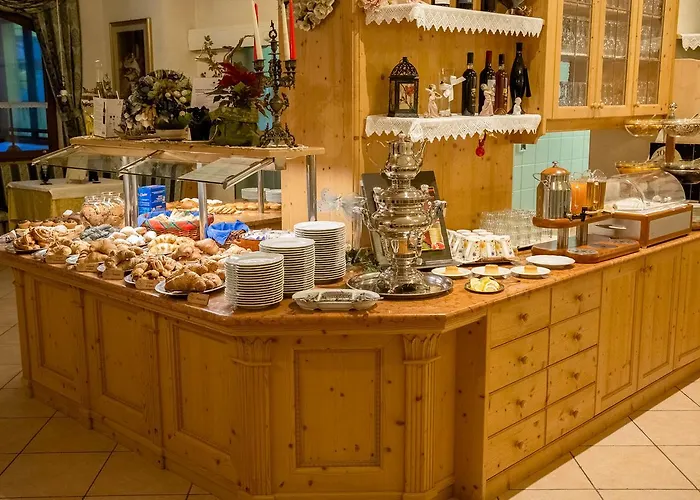Hotel Pineta Pastry 4*