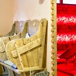Pineta Pastry روكا بييتوري