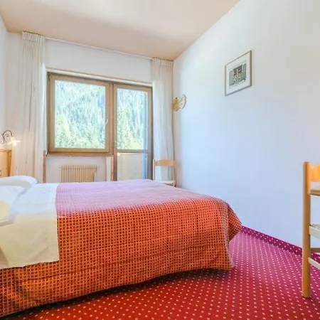 Pineta Pastry Hotel 4*