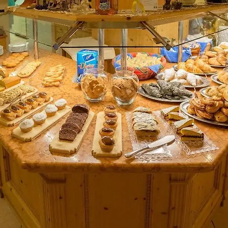 Hotel Pineta Pastry Rocca Pietore
