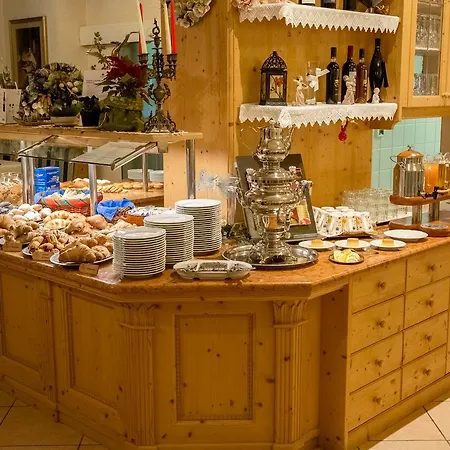 Hotel Pineta Pastry 4*