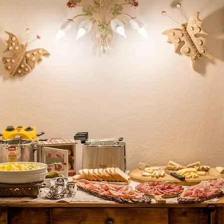 Pineta Pastry Szálloda 4*