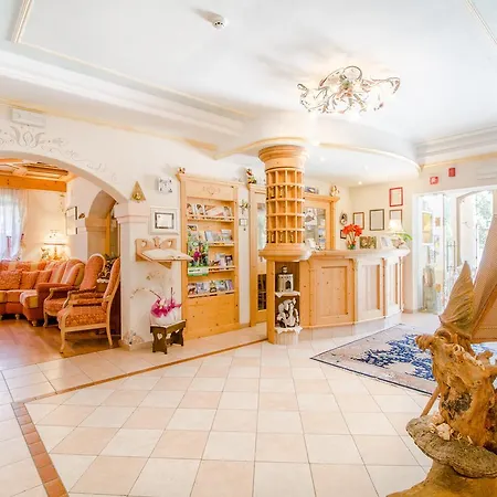 Hotel Pineta Pastry Rocca Pietore