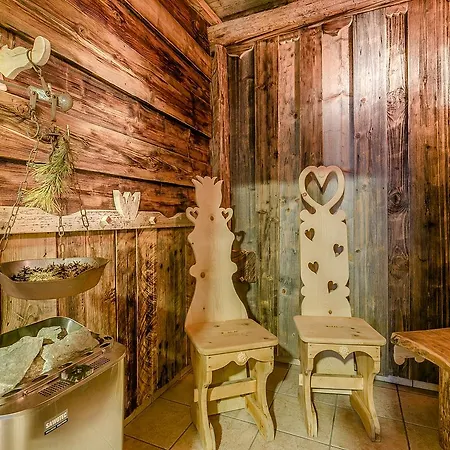 Pineta Pastry Hotel